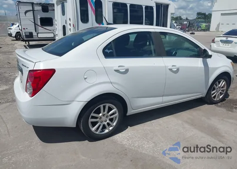 2013 Chevrolet Sonic Lt Auto z USA, uszkodzony, nr VIN 1G1JC5SHXD4229840